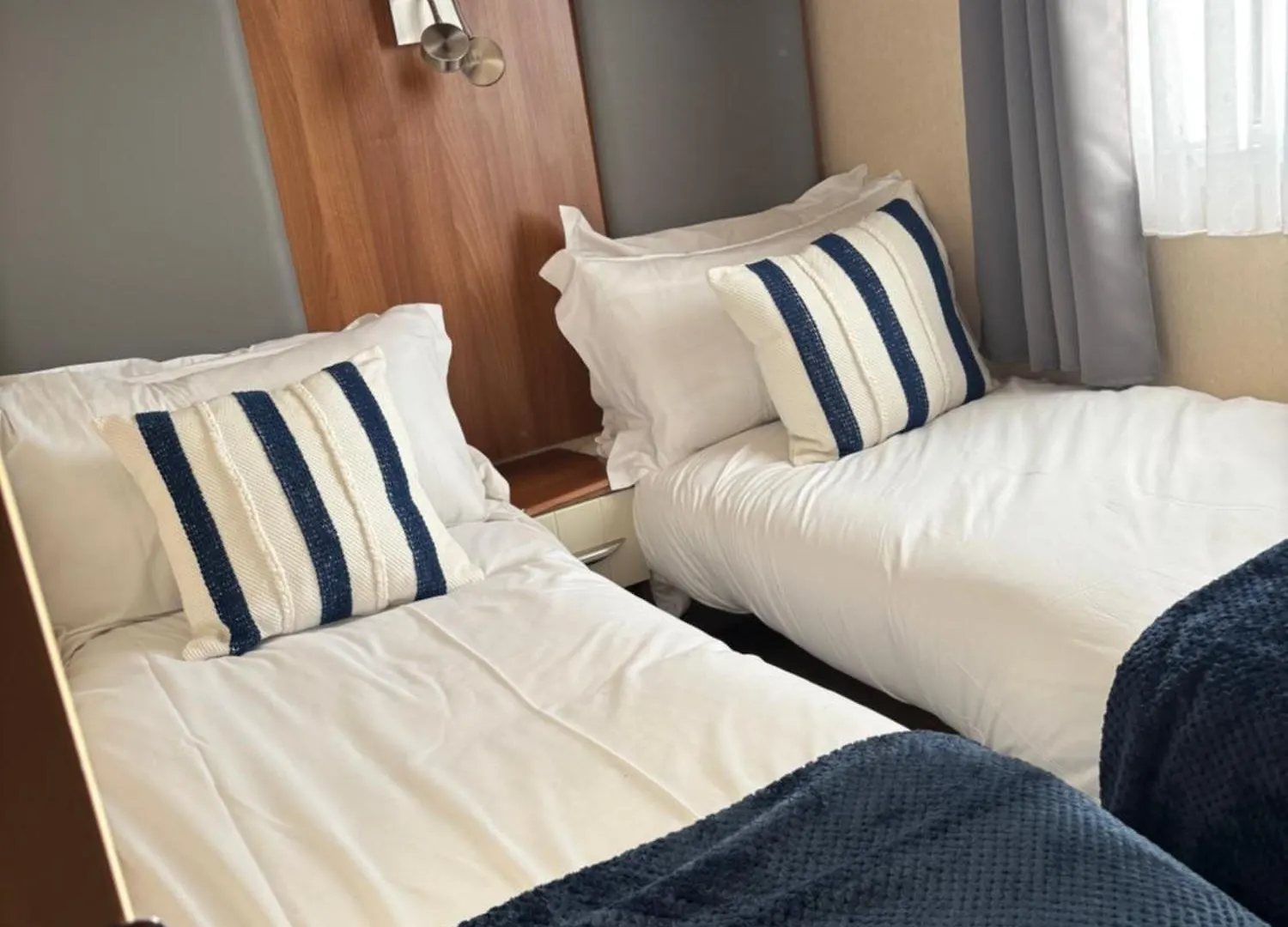 Stellas Dream Cayton 0*,  United Kingdom